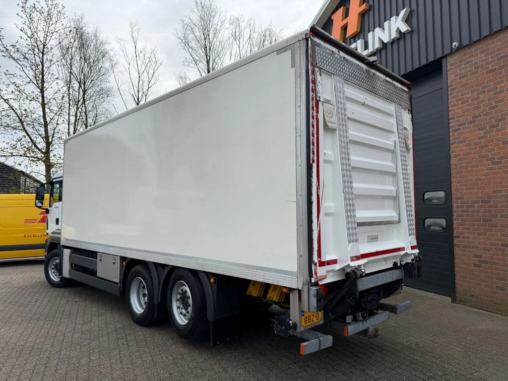 MAN TGS 26.320 EEV Koffer Stuuras AHK 3.000KG LBW 366.840 KM! NL Truck