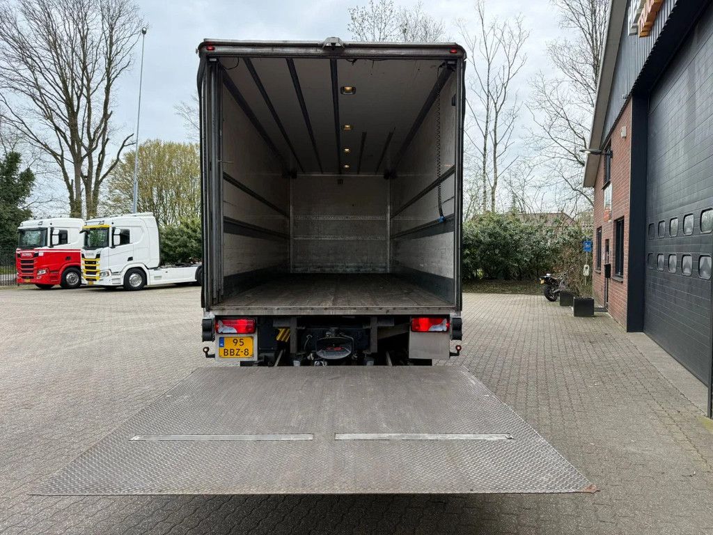 MAN TGS 26.320 EEV Koffer Stuuras AHK 3.000KG LBW 366.840 KM! NL Truck