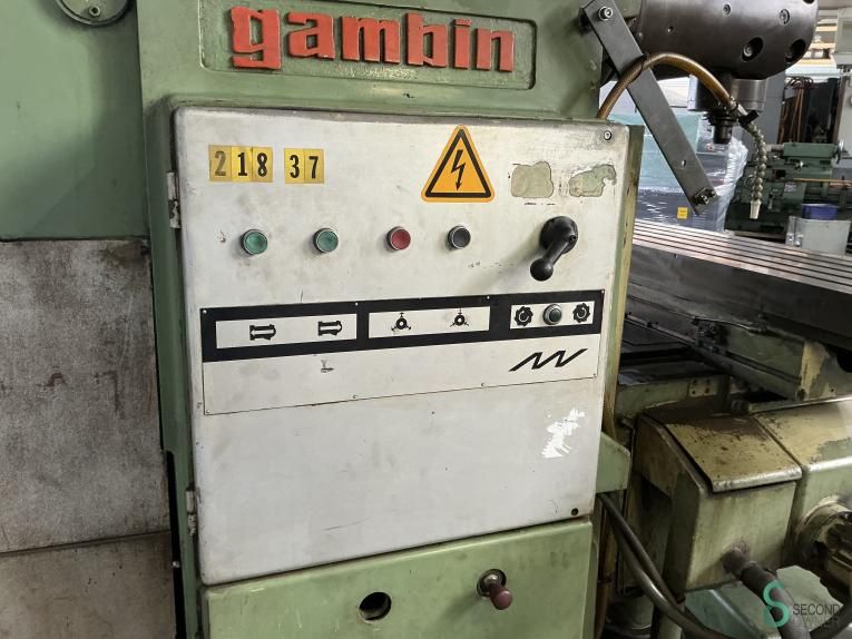 Freesmachines universeel Gambin 3M, 1000x420x710mm 1969