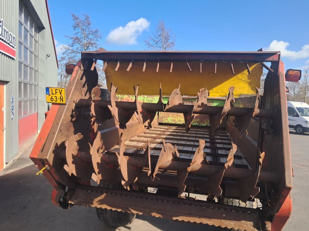 Strautmann STREUBLITZ VS6