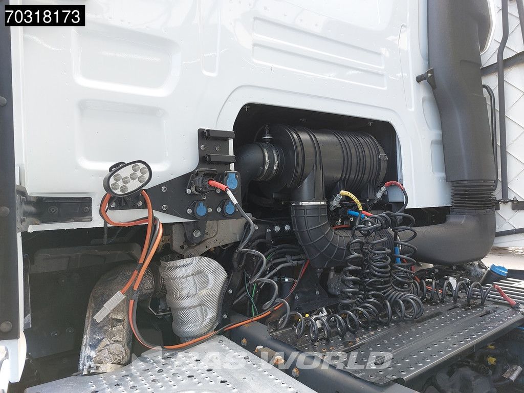 Ford F-Max 500 4X2 Retarder 2xTanks Standklima ACC Navi