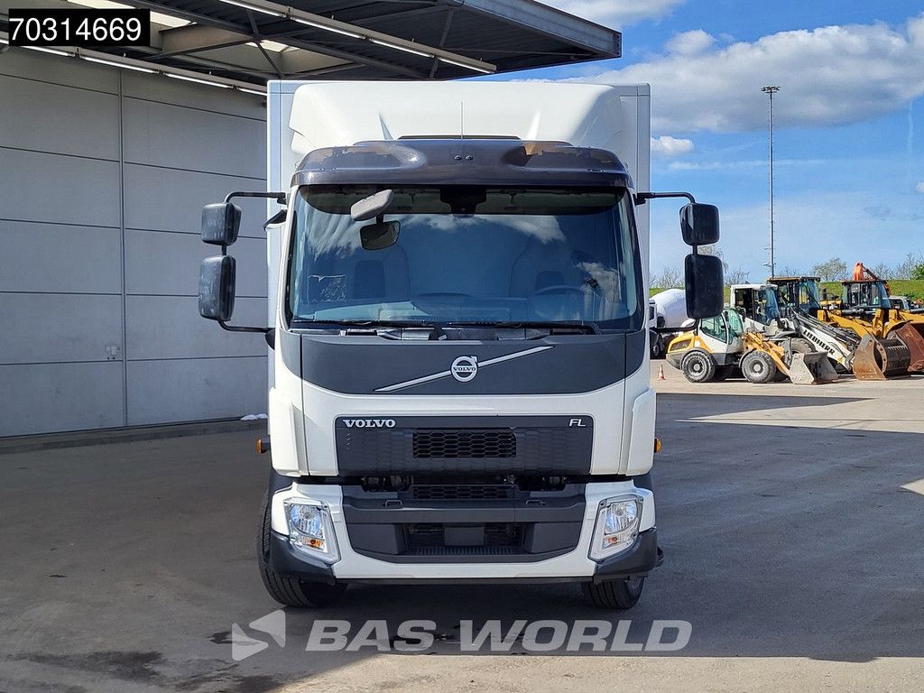 Volvo FL FL 210 4X2 12tonner 2500kg ladebordwand Automatic Euro 6