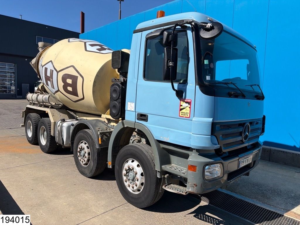 Mercedes Actros 3236 8x4, PTO, Steel suspension