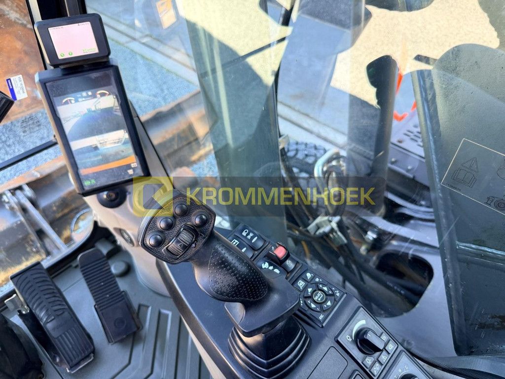 Volvo EW 180 E Tilt Rotator Steelwrist X20 KH9125