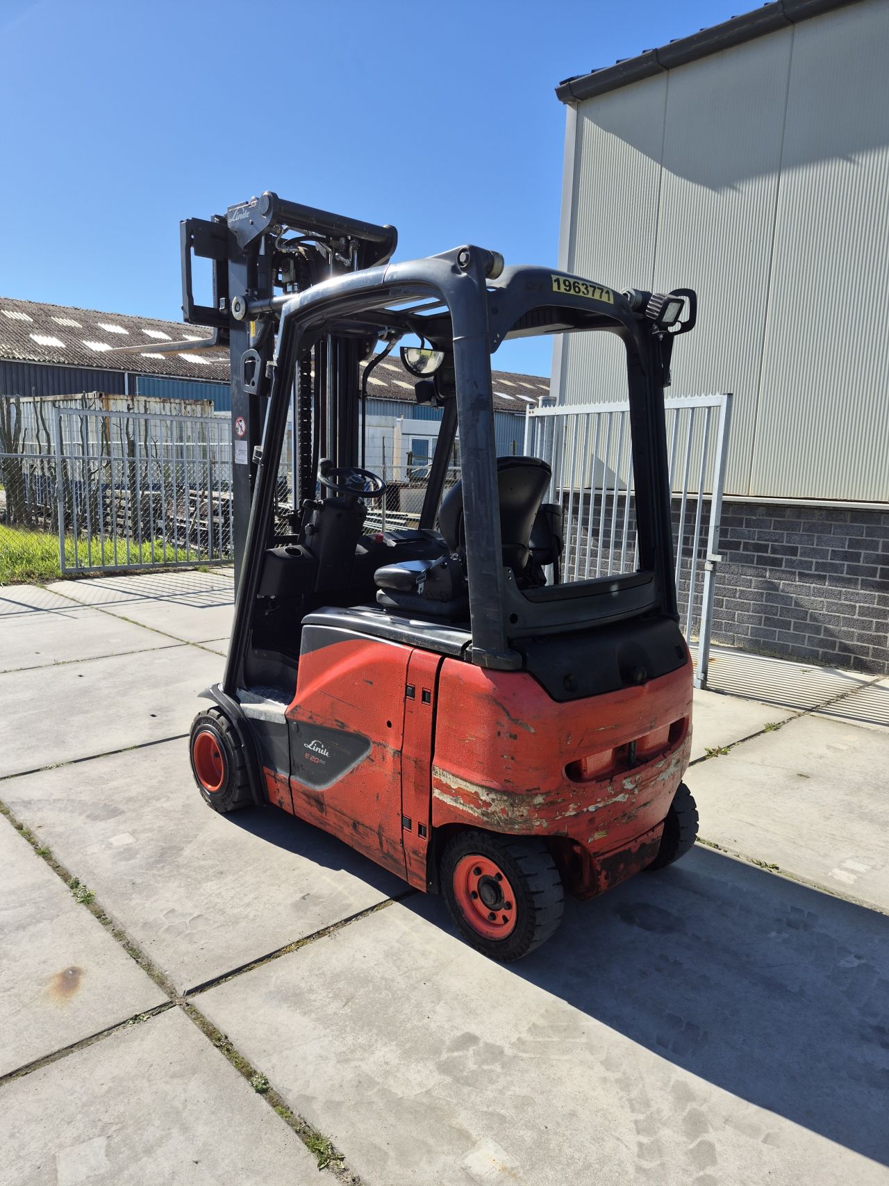 Linde E20PH-02 triplex sideshift 5.620mm bj 2014 accu 82%