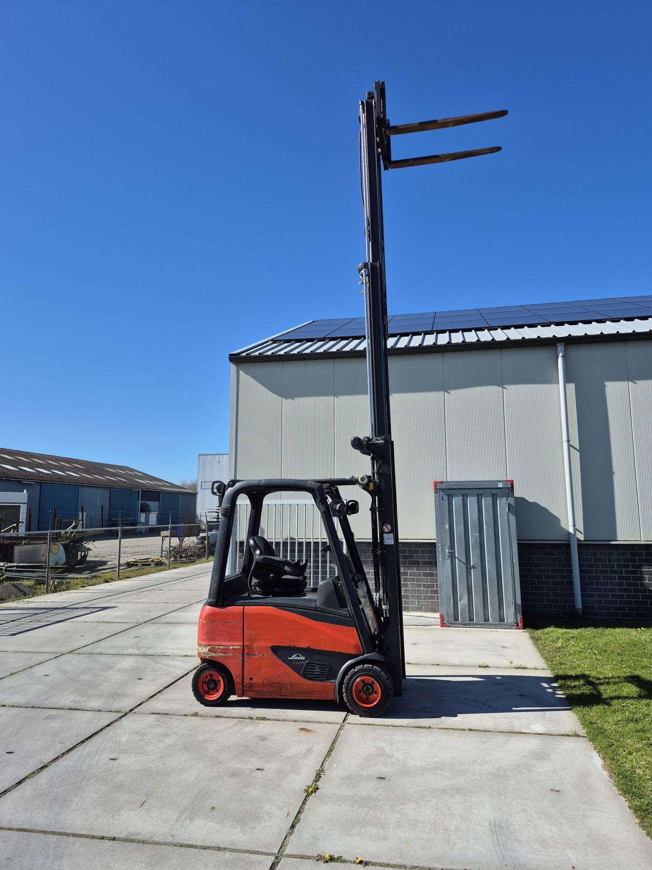 Linde E20PH-02 triplex sideshift 5.620mm bj 2014 accu 82%