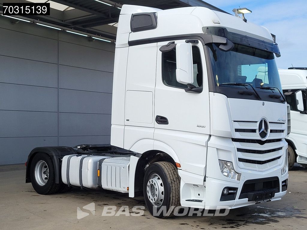 Mercedes Actros 1851 4X2 BigSpace Retarder 2xTanks ACC