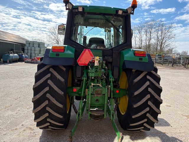John deere 6310