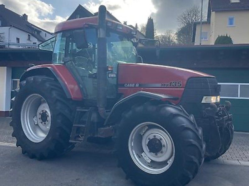 Case IH MX 135 Maxxum Allradschlepper  m. Klima Fronthydraul