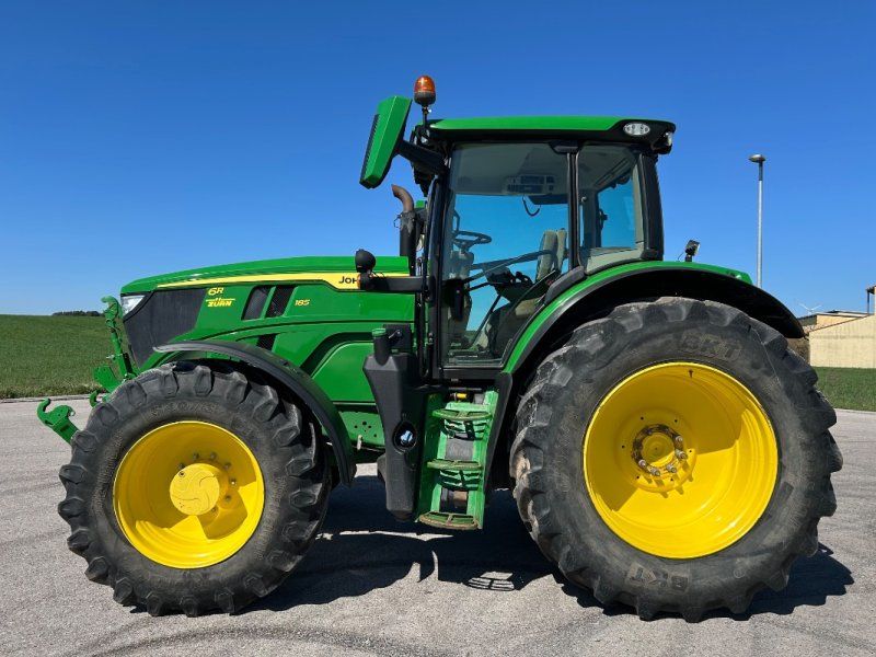 John Deere 6R185
