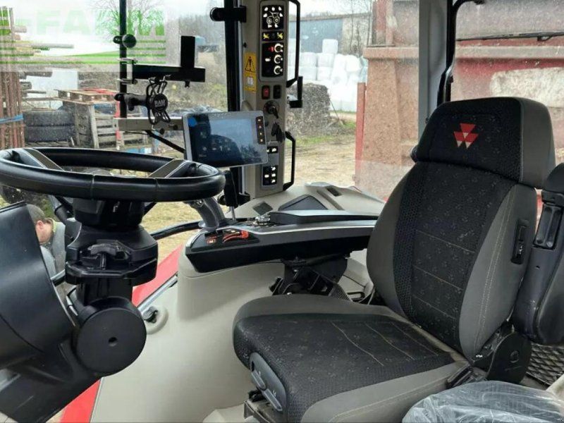 Massey Ferguson tracteur  7s155