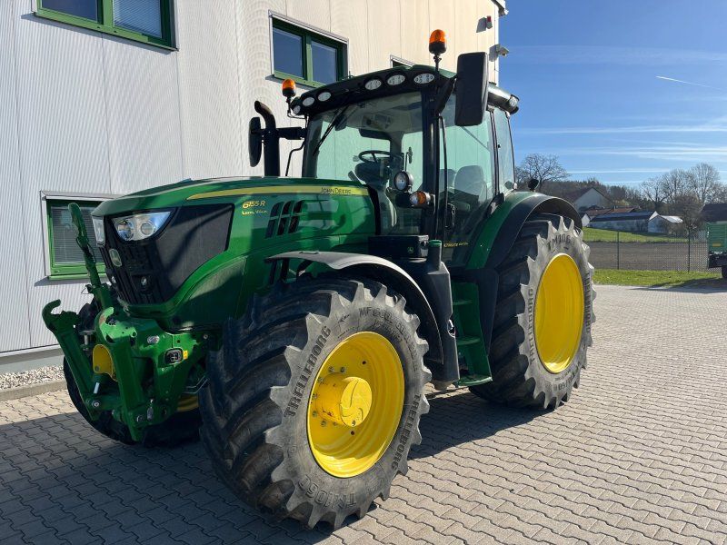 John Deere 6155R