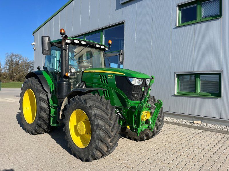 John Deere 6155R