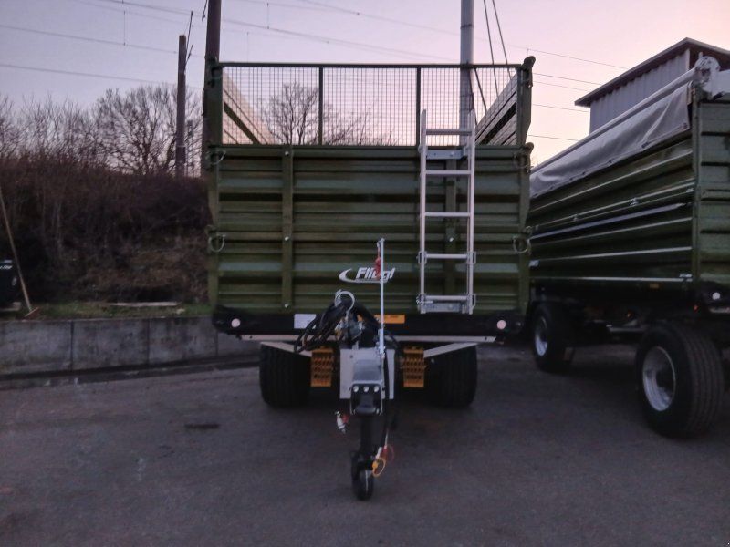 Fliegl TDK 140 VR FOX + hydr. Rückwand 18m³