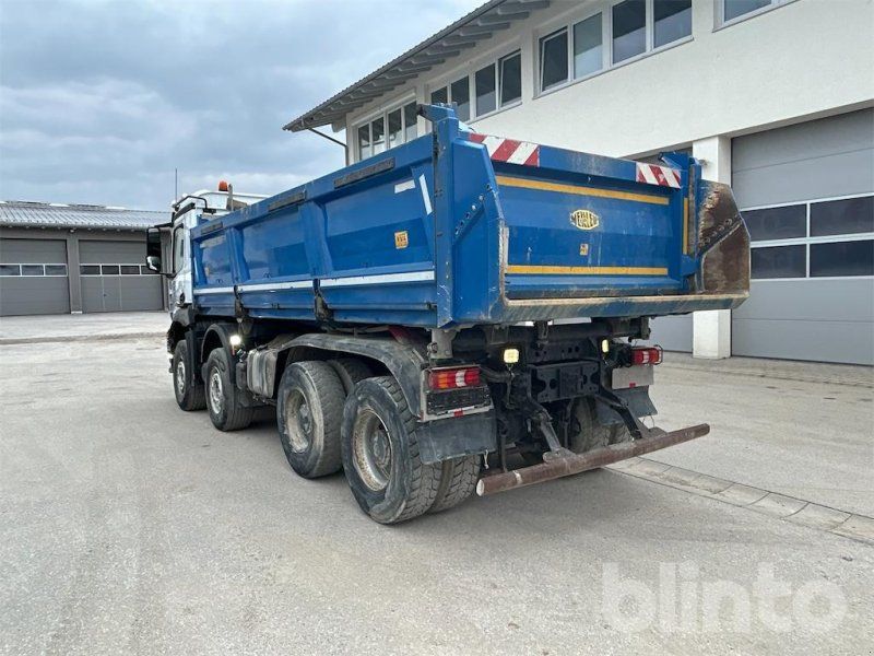 Mercedes-Benz Arocs 3246