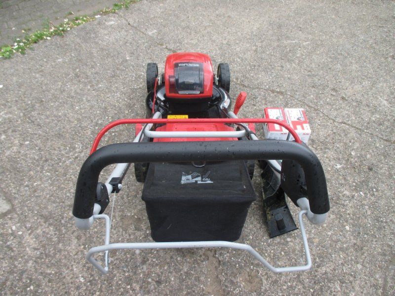 Alko 46.9 Li SP Akku mit Antrieb 2 Akkus erst 9 Monate alt mit Garant