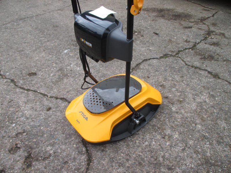 Stiga Aero 132 e nur Grundgerät(ohne Akkus und Ladegerät)