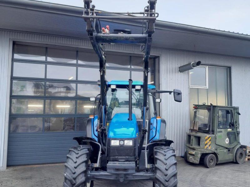 New Holland TS 100