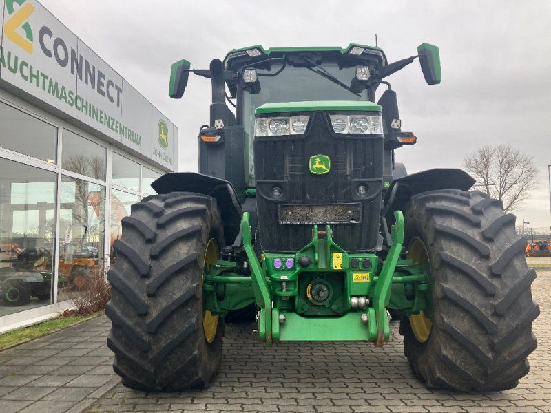 John Deere 7R290