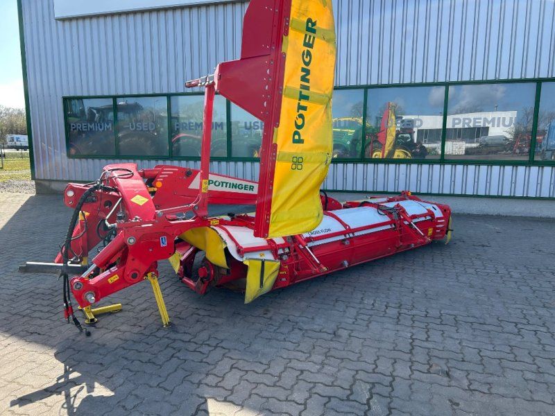 Pöttinger NovaCat 352 CF