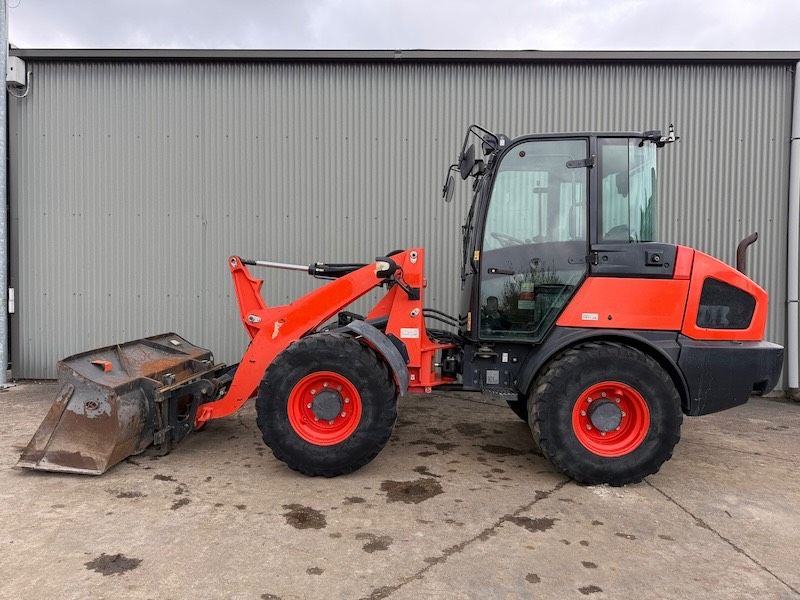 Kubota R 065