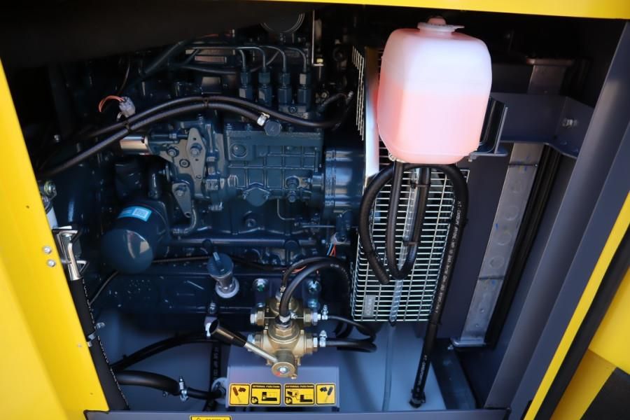 Atlas Copco QAS 40 ST3 Valid inspection, *Guarantee! Diesel, 4