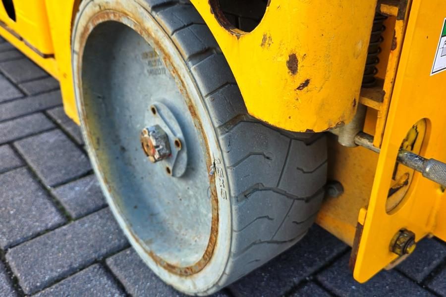 Haulotte Compact 10N Electric,10m Working Height, 230kg Cap