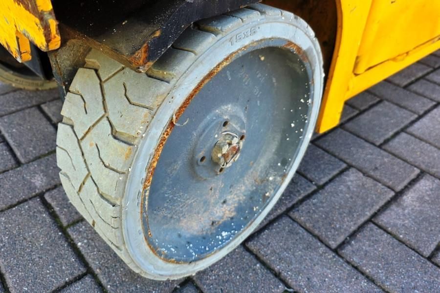 Haulotte Compact 8 Electric, 8.2m Working Height, 350kg Cap