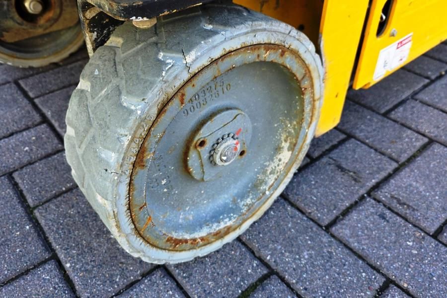 Haulotte Optimum 8 Electric, 7.77m Working Height, 230kg Ca