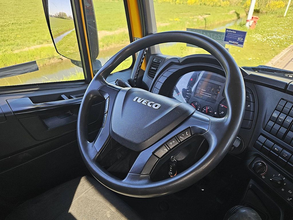 IVECO AD320S42 STRALIS pan coupe