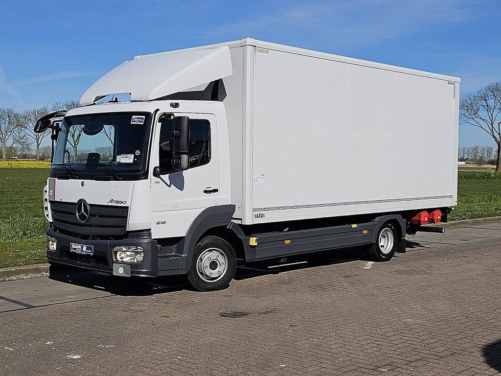 MERCEDES-BENZ ATEGO 818