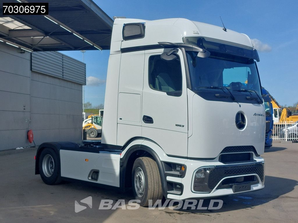 Mercedes Actros L 1853 4X2 NEW! ProCabin-Big 2x tanks Retarder Standclima Navi ACC