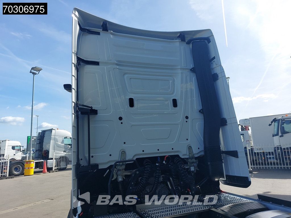 Mercedes Actros L 1853 4X2 NEW! ProCabin-Big 2x tanks Retarder Standclima Navi ACC