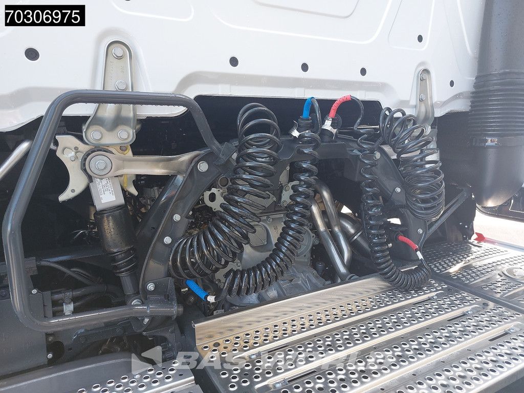 Mercedes Actros L 1853 4X2 NEW! ProCabin-Big 2x tanks Retarder Standclima Navi ACC