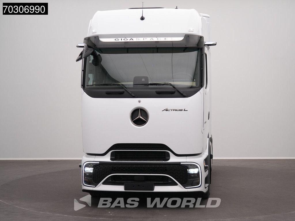 Mercedes Actros 1853 4X2 NEW! ProCabin-Giga 2x tanks Retarder Standclima Navi ACC