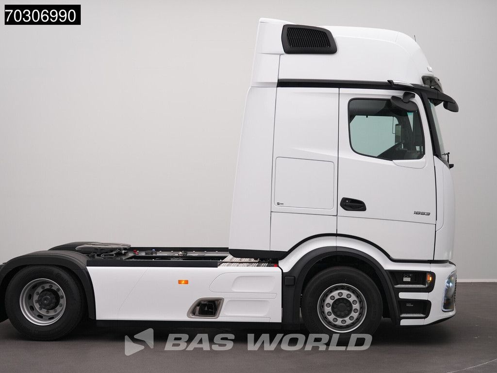 Mercedes Actros 1853 4X2 NEW! ProCabin-Giga 2x tanks Retarder Standclima Navi ACC