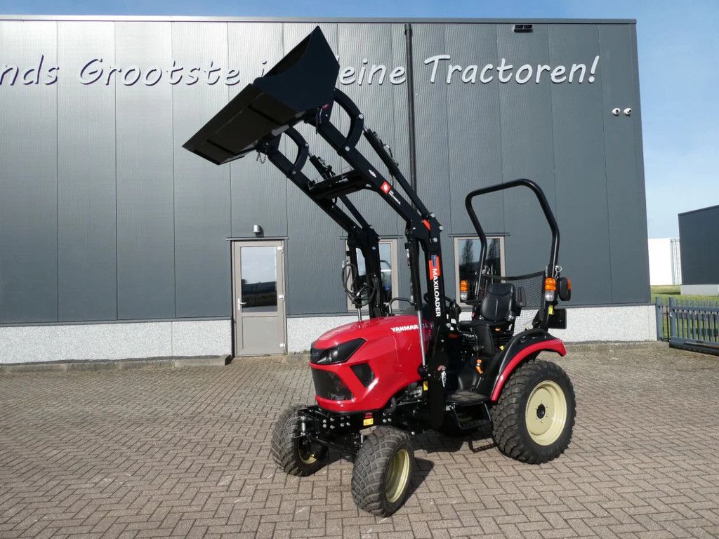 Yanmar SA326 4wd HST / 00020 Draaiuren / Maxiloader