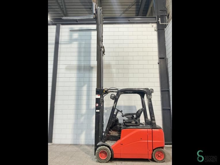 Heftrucks Elektrisch Linde E20PHL EVO 2008