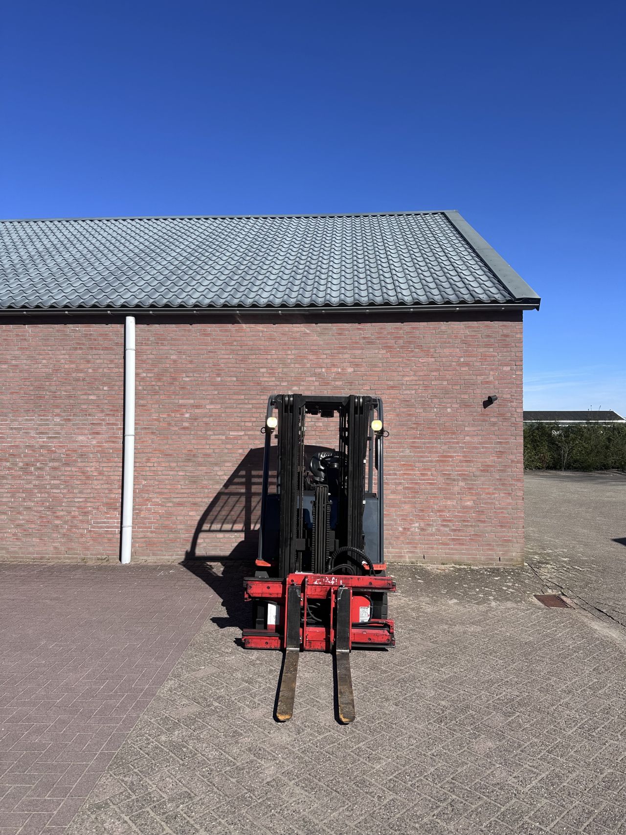 Toytota 8FBMT25 Nieuwstaat! 600 uur! triplo elektrische heftruck