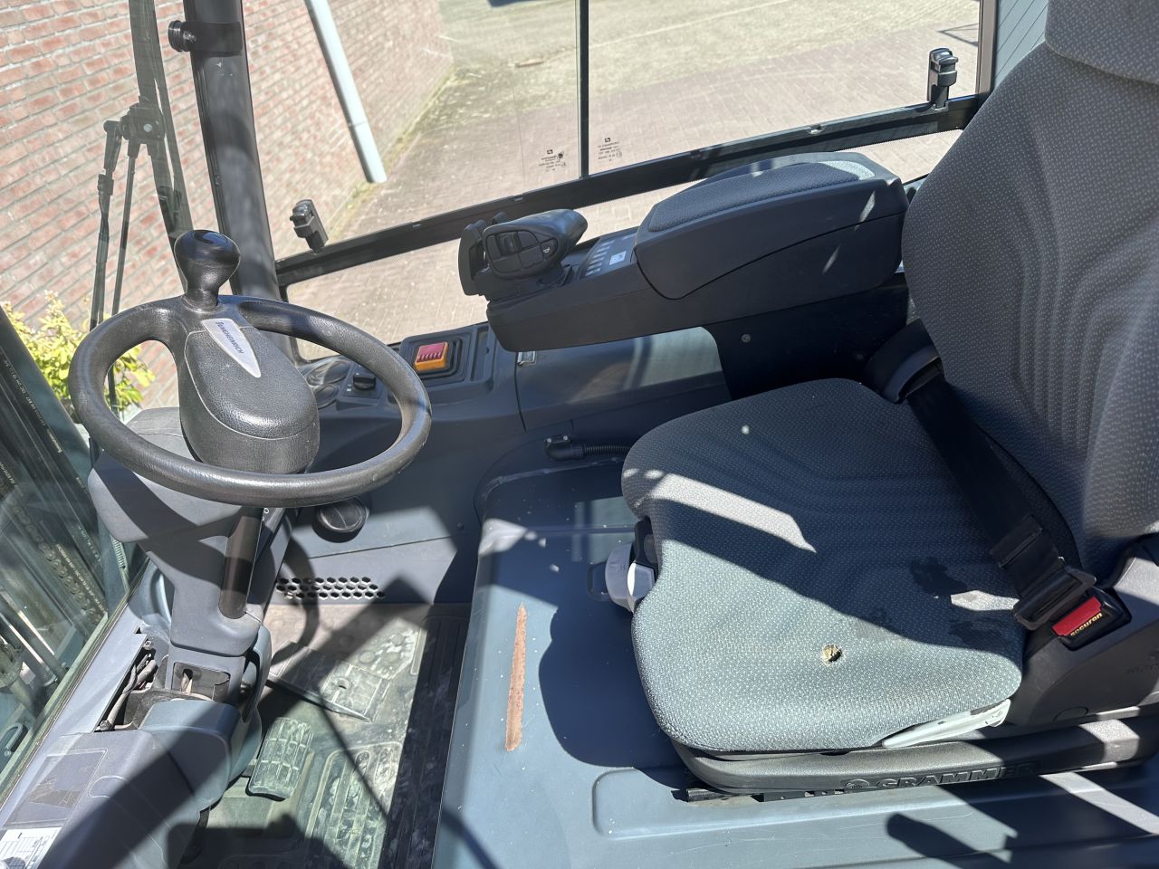 Jungheinrich EFG425 2500kg triplo elektrische heftruck