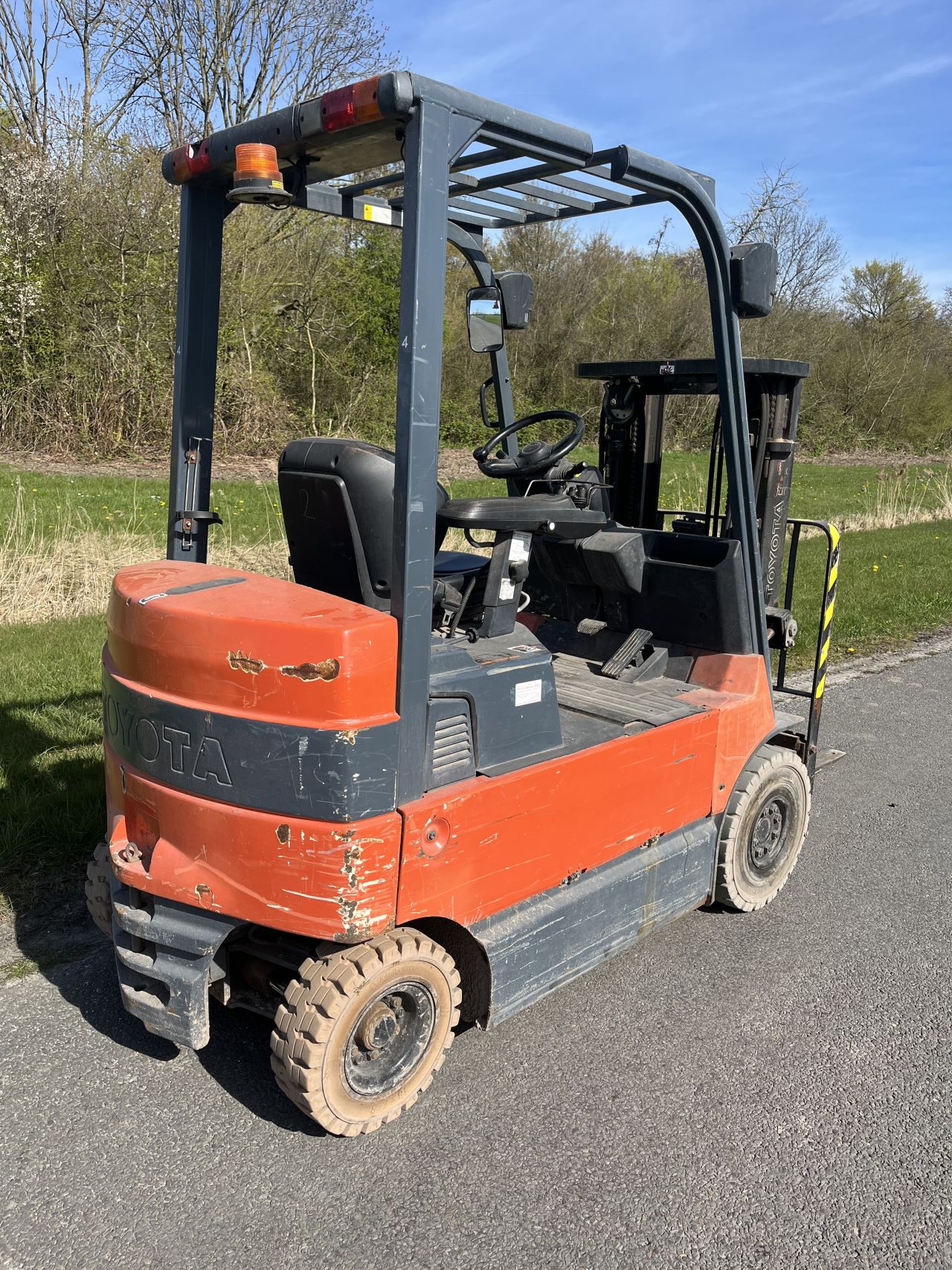 Toyota 2500kg elektrische heftruck triplo sideshift