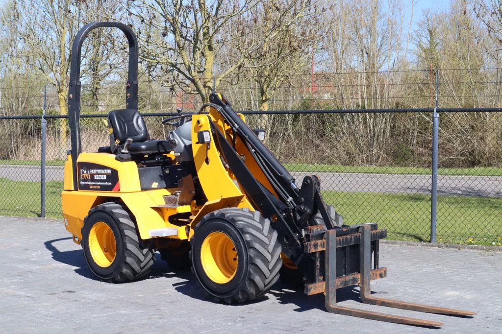 JCB 403 WLS | 5X ATTACHMENTS | EURO ADAPTER