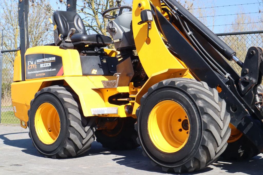 JCB 403 WLS | 5X ATTACHMENTS | EURO ADAPTER