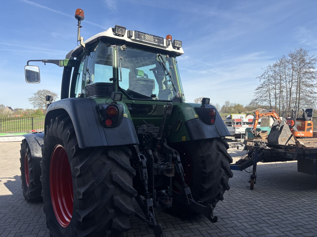 Fendt 415 Vario tms
