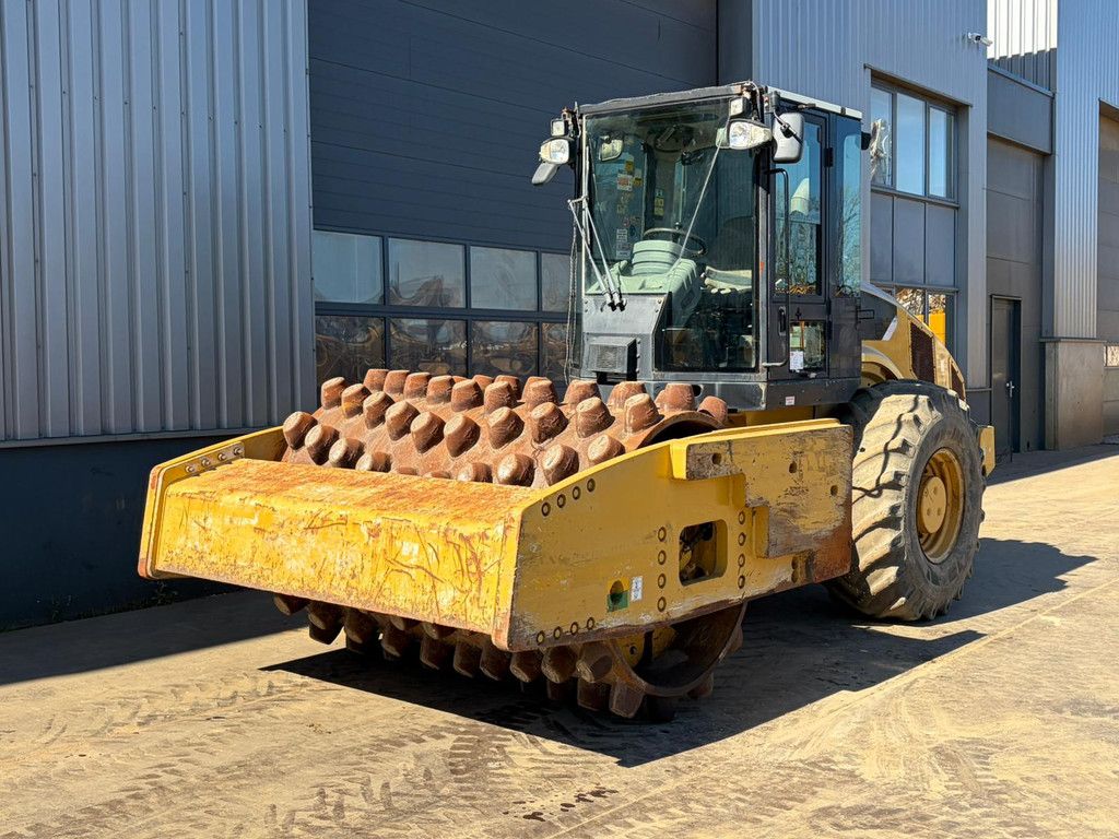 Caterpillar CP76