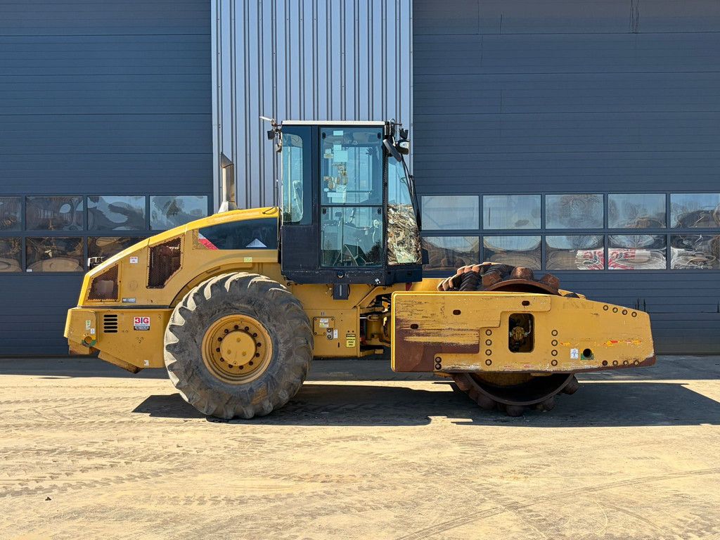 Caterpillar CP76