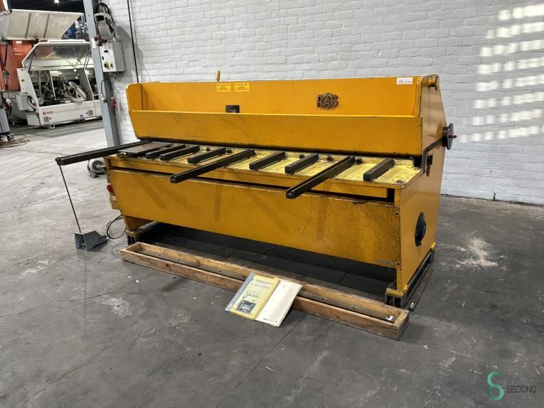 Sheet shears RAS 83.20, 2040x3mm