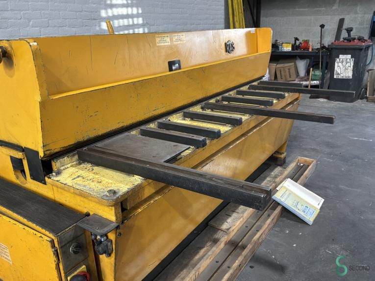 Sheet shears RAS 83.20, 2040x3mm