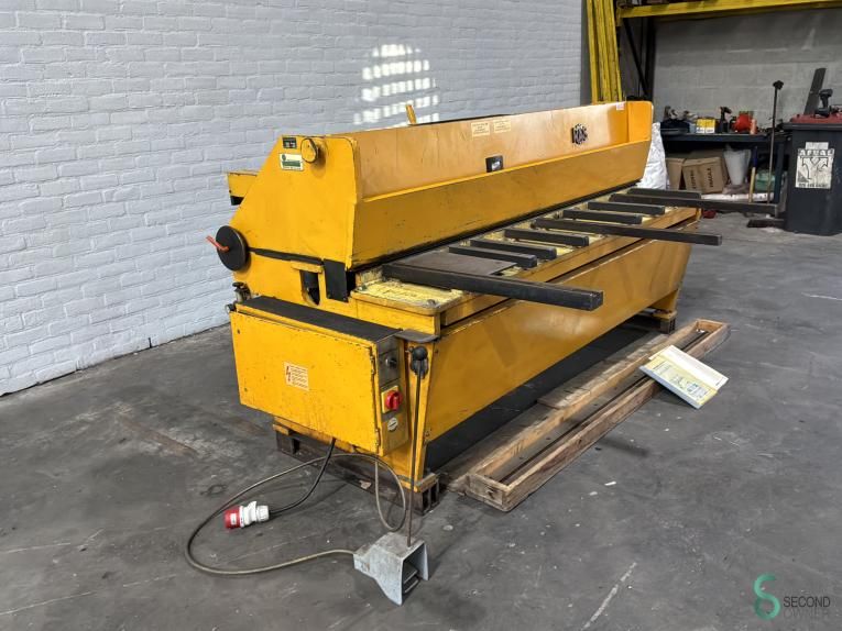 Sheet shears RAS 83.20, 2040x3mm