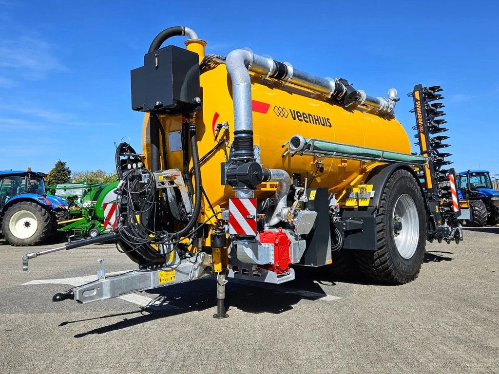 Veenhuis Premium Quad Shift 15.800 met Fullject 9m bemester